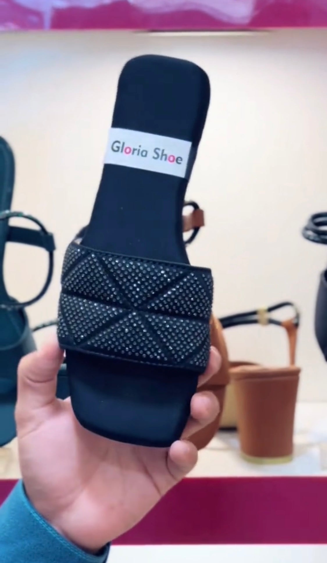 FLAT FOOT WEAR