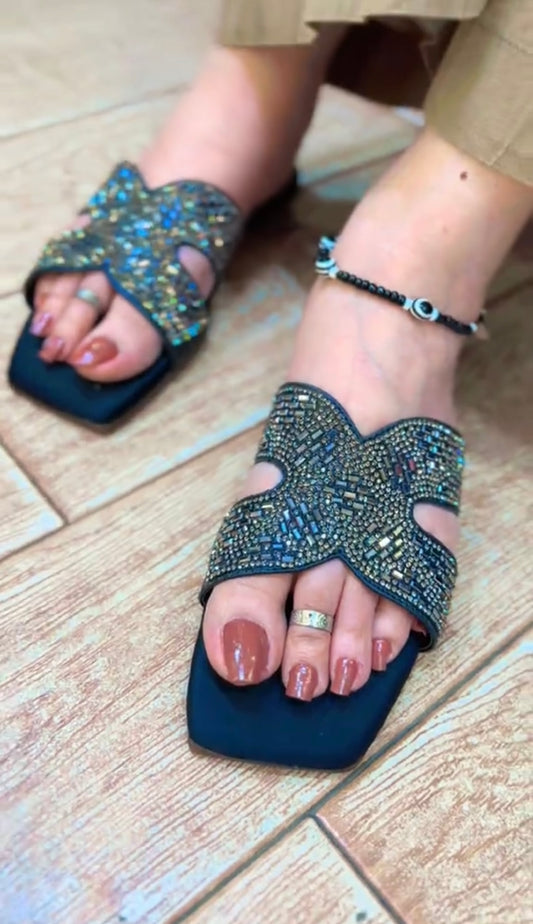 STYLISH FLAT FOOTWEAR