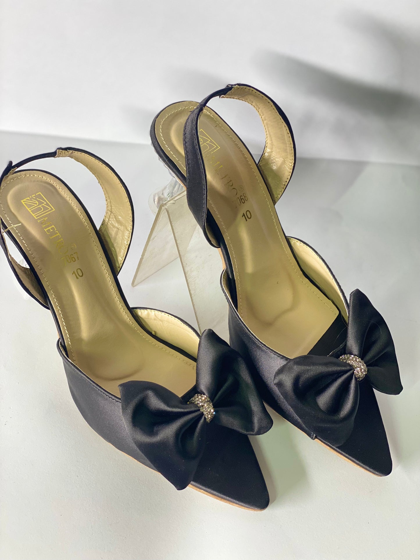 LUXURY HEEL